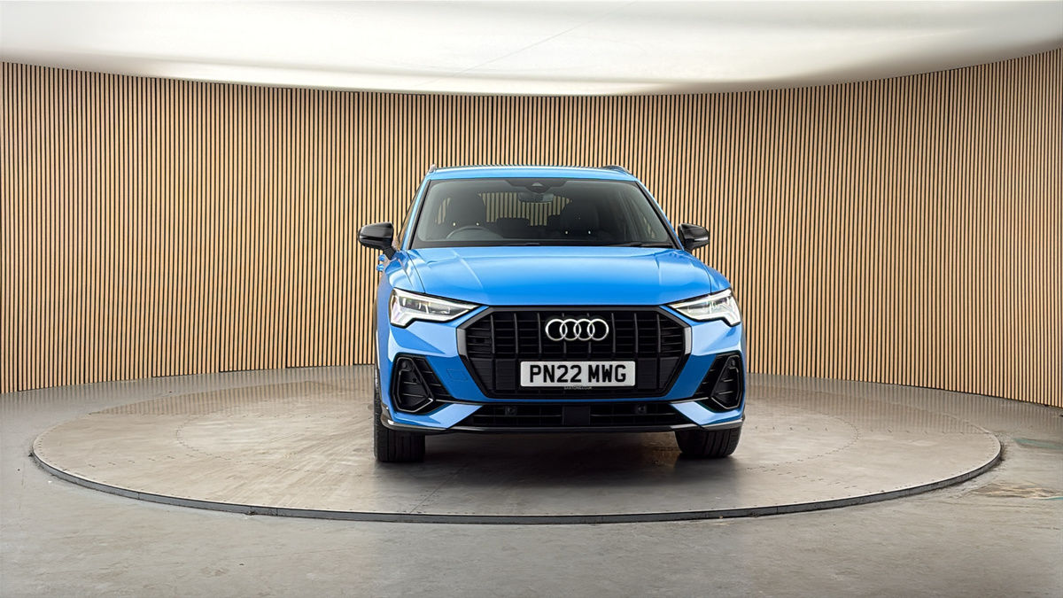 More views of Audi Q3