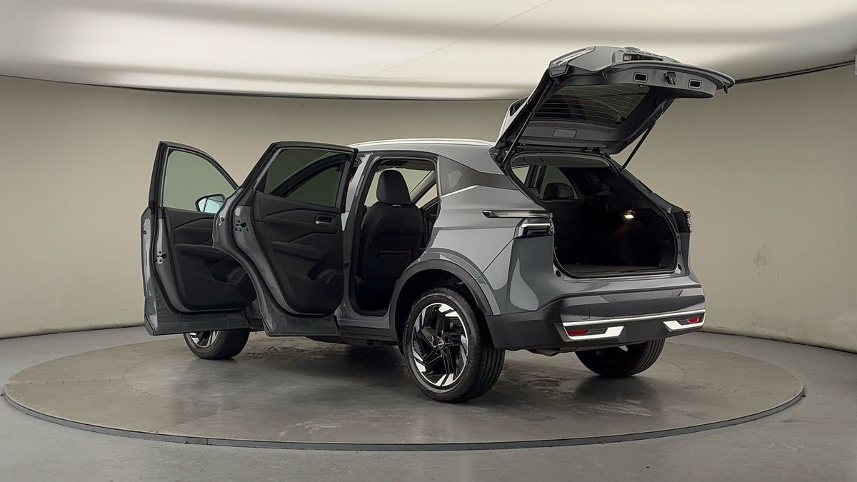 More views of Nissan Qashqai