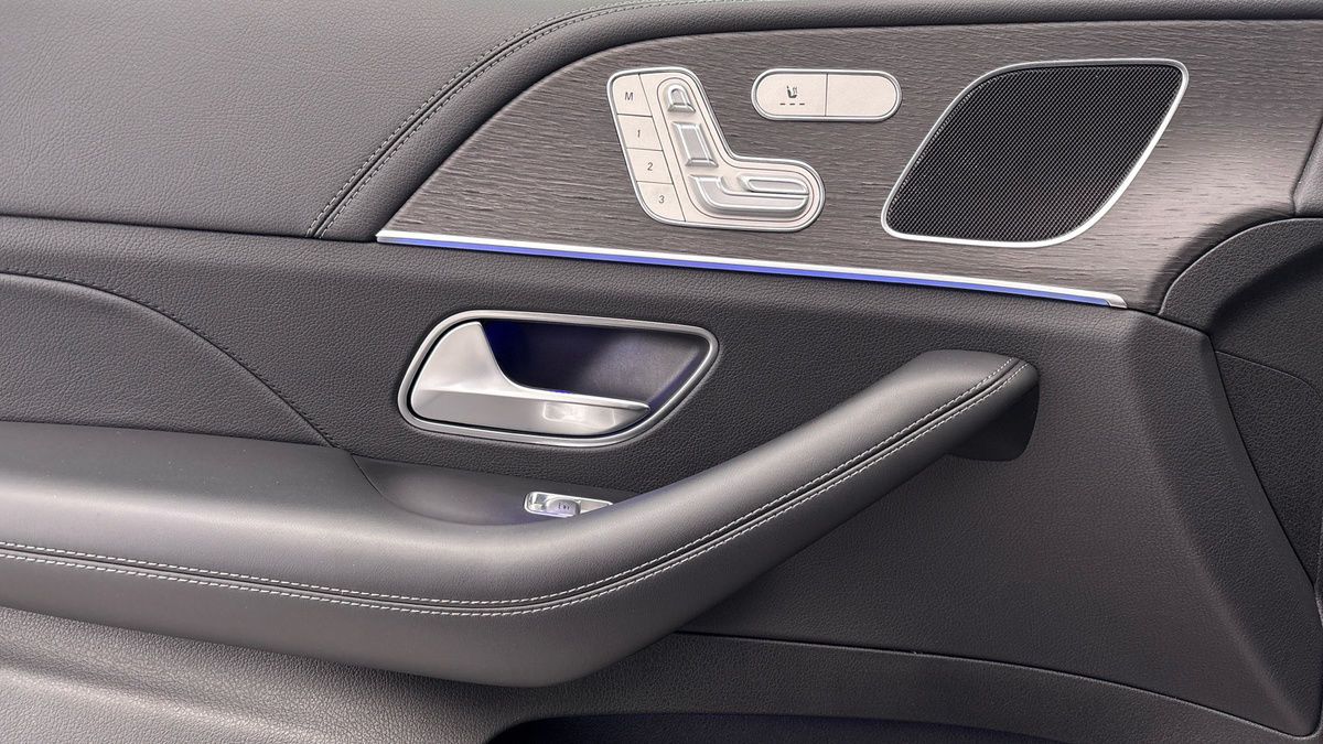 Mercedes-Benz GLE Image 19