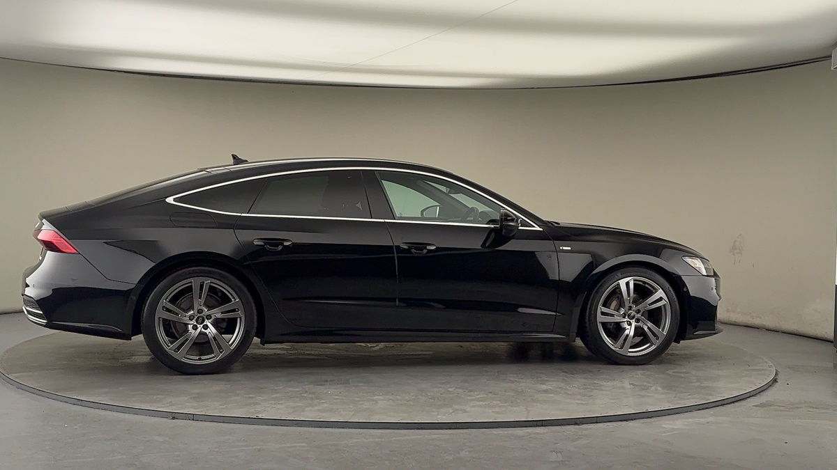 More views of Audi A7