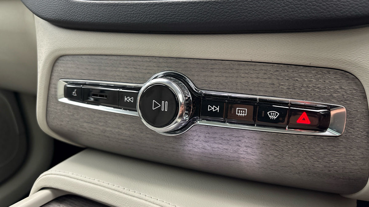 Volvo XC90 Image 31