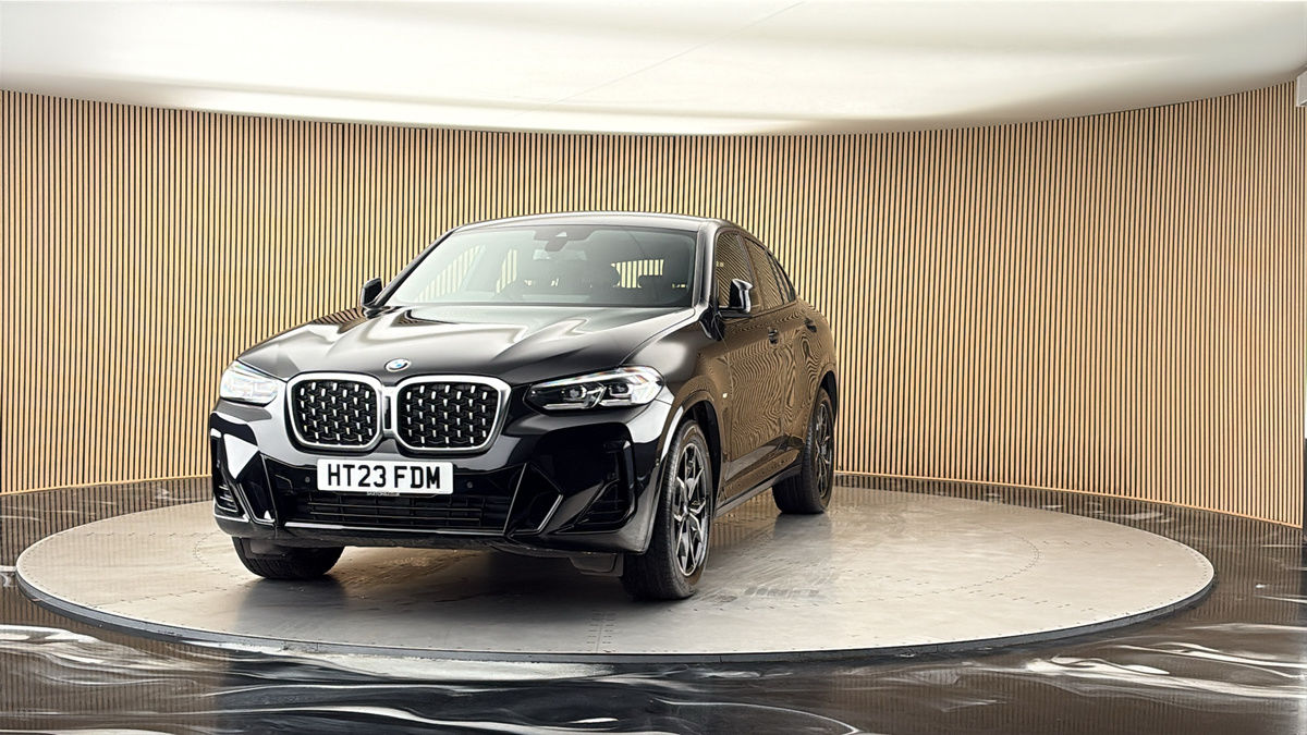 More views of BMW X4
