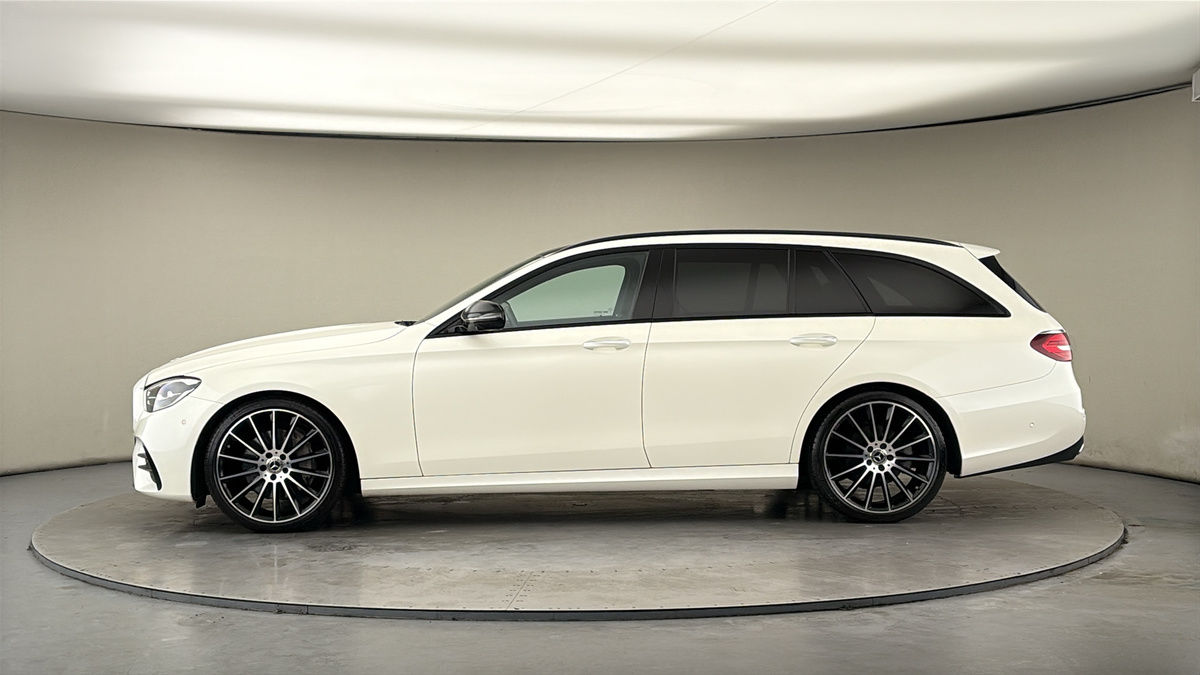 Mercedes-Benz E Class Image 15