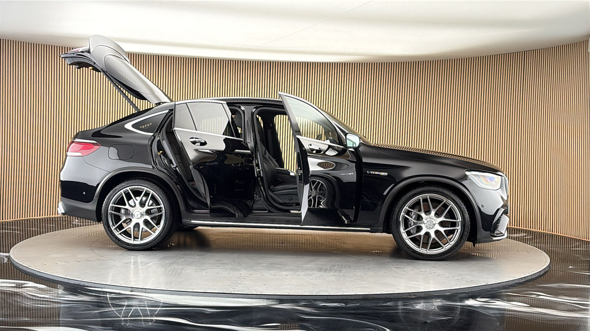 More views of Mercedes-Benz GLC
