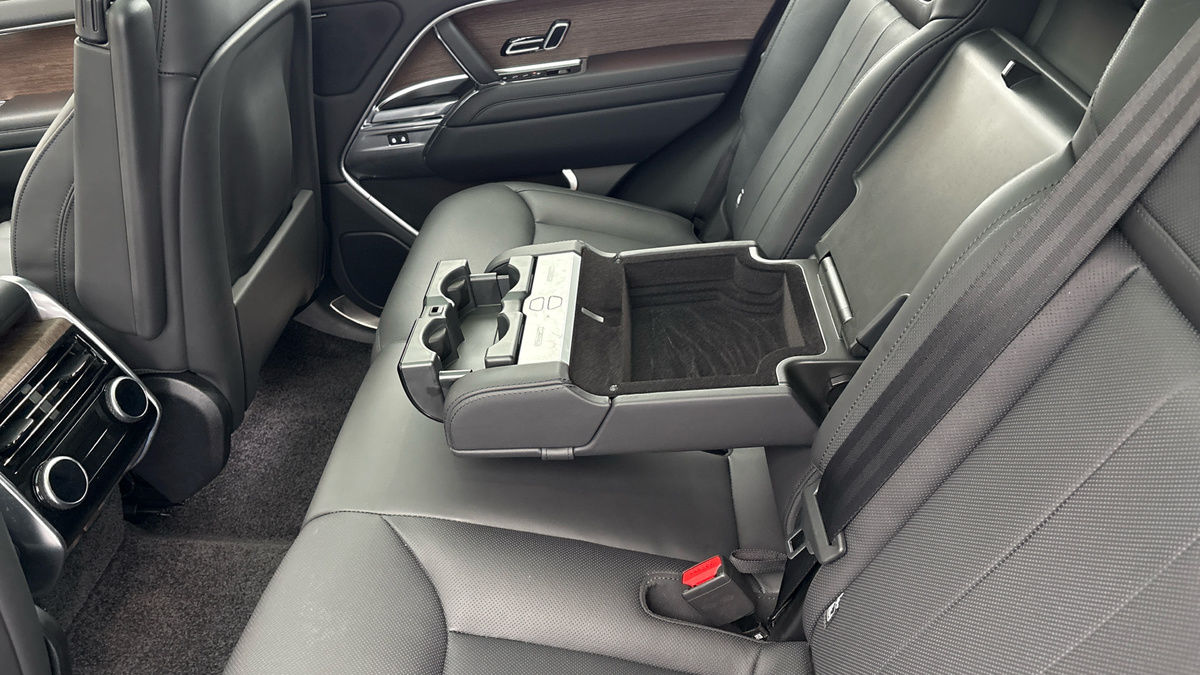 Land Rover Range Rover Image 9