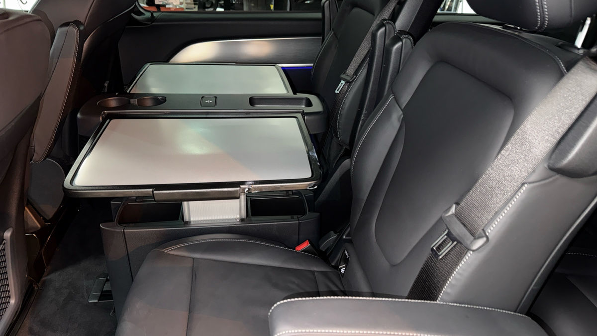 Mercedes-Benz V Class Image 9