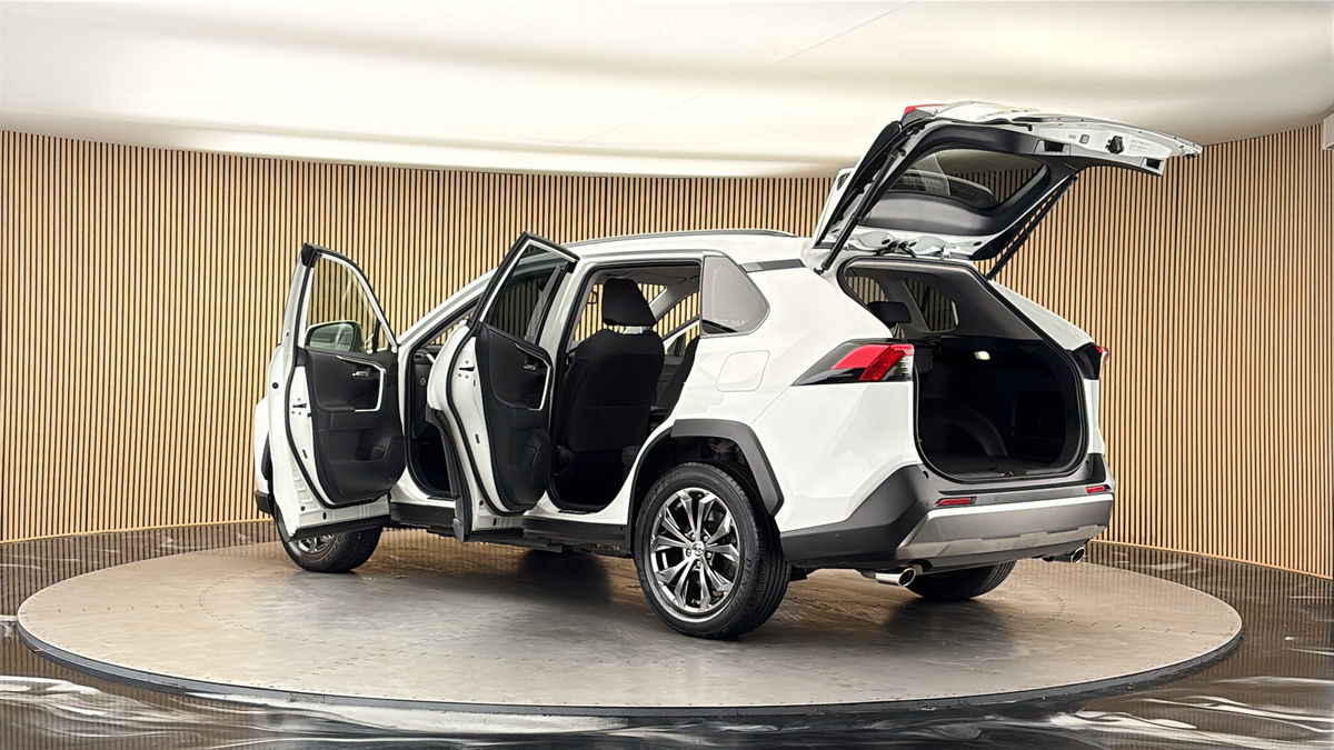 More views of Toyota RAV4