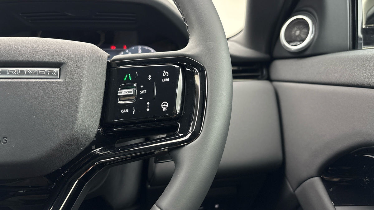 Land Rover Range Rover Evoque Image 14