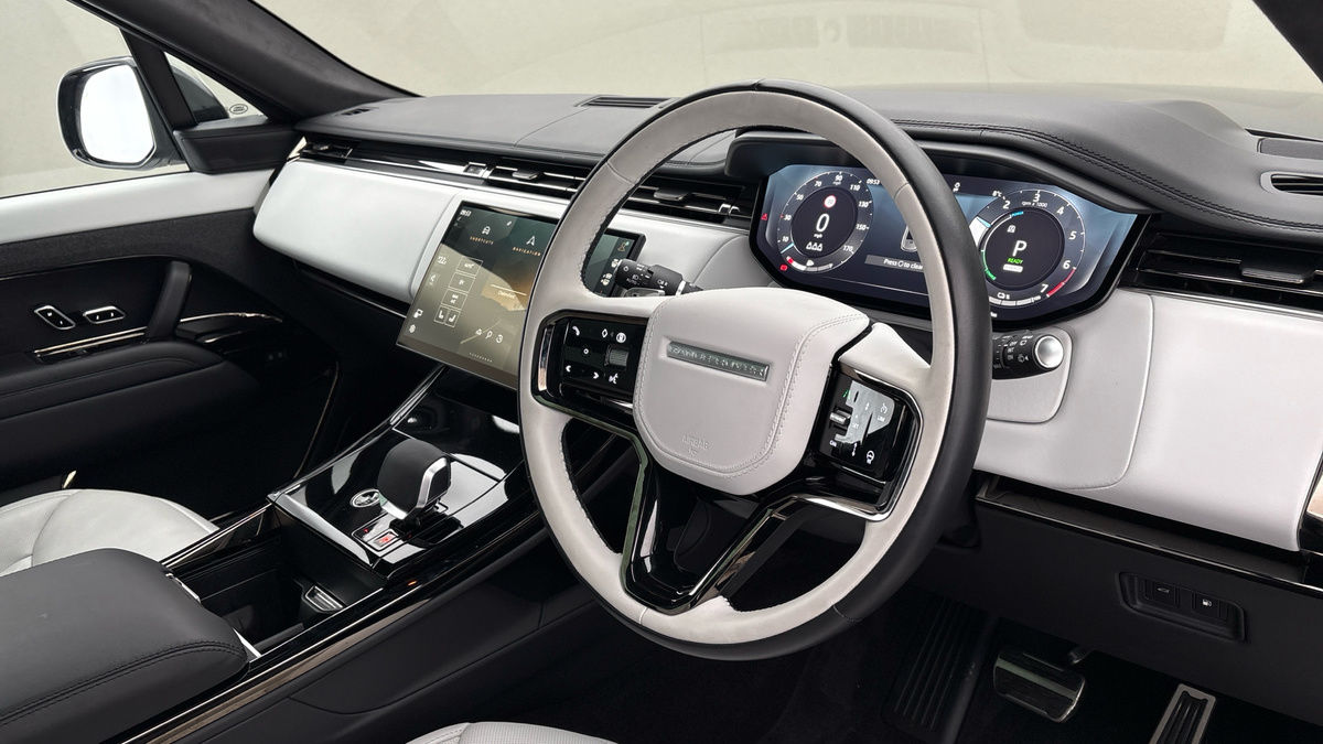 Land Rover Range Rover Sport Image 5