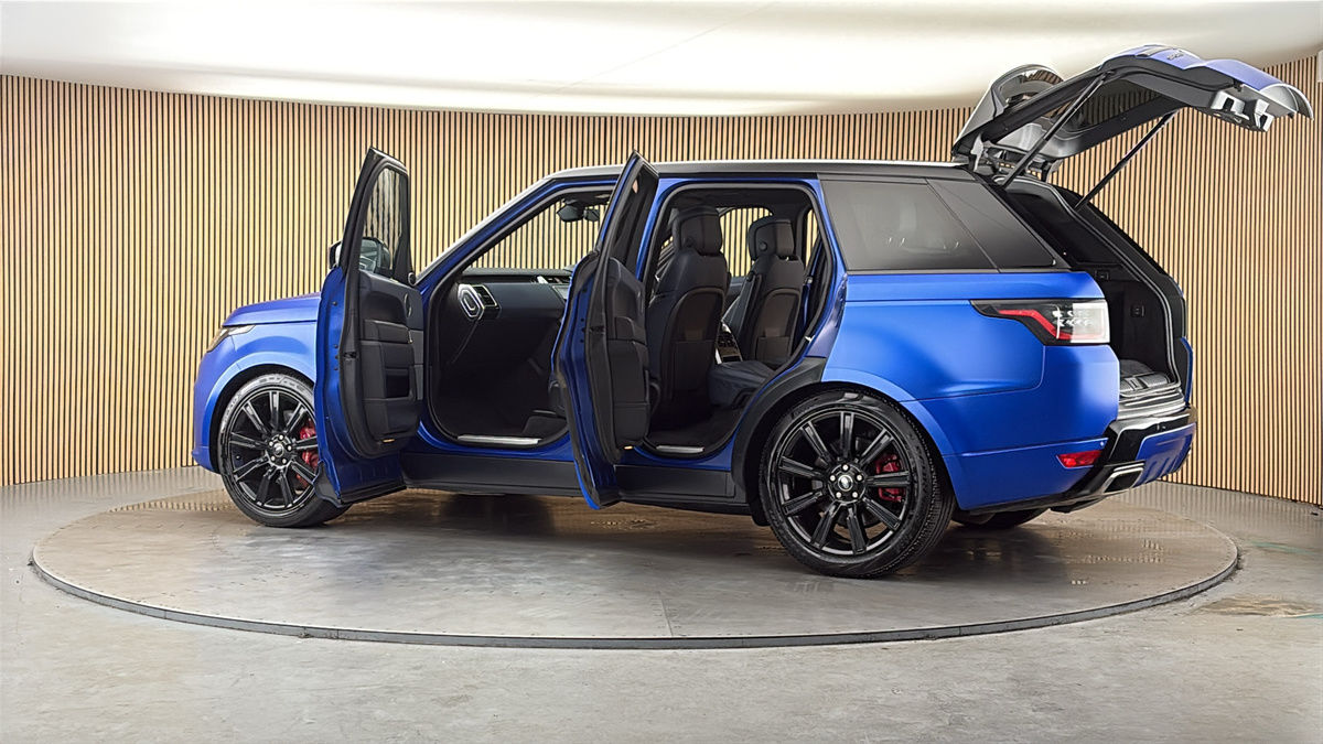 More views of Land Rover Range Rover Sport