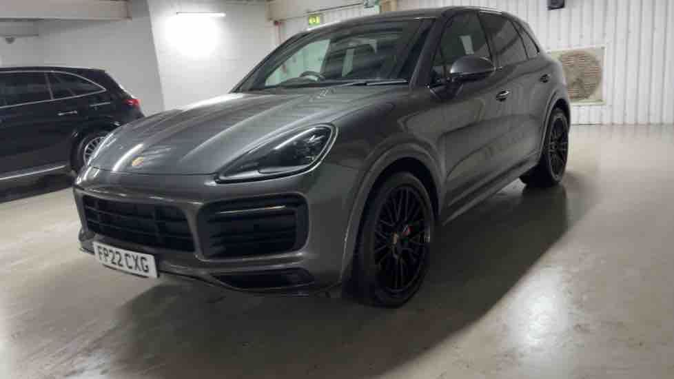 More views of Porsche Cayenne