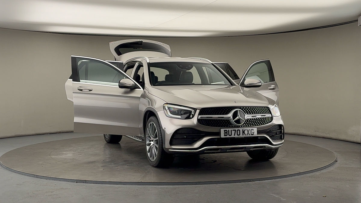 More views of Mercedes-Benz GLC