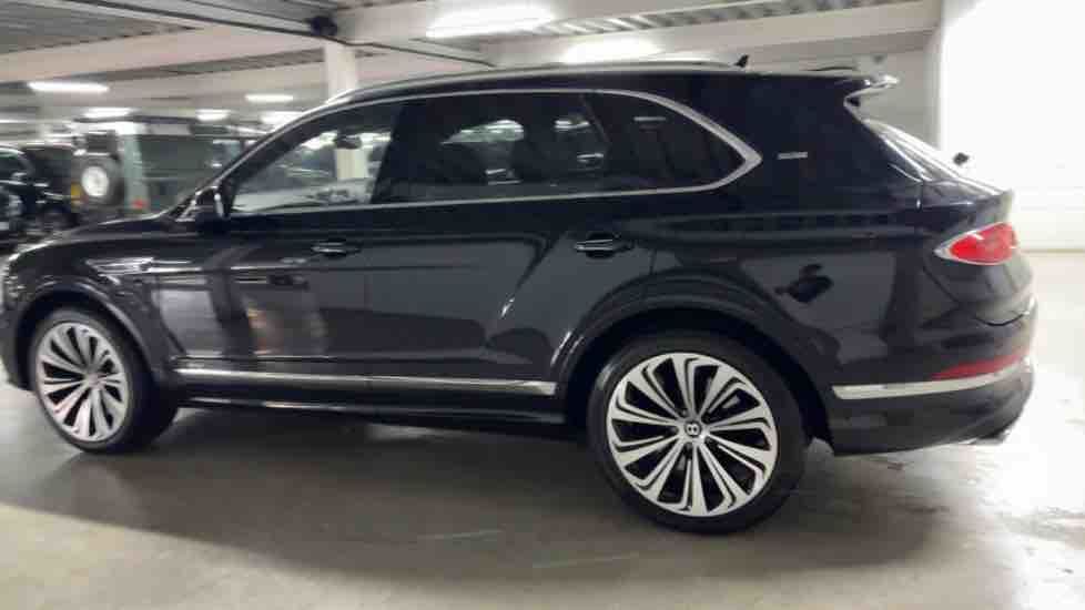 More views of Bentley Bentayga