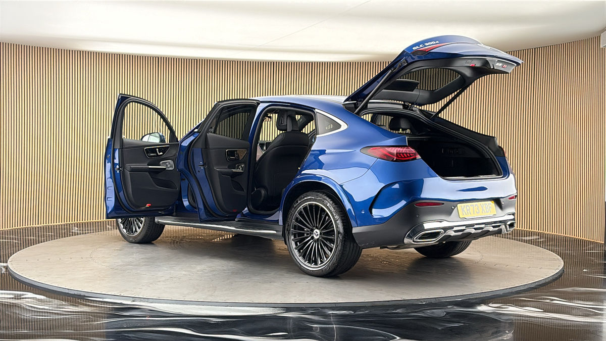 More views of Mercedes-Benz GLC