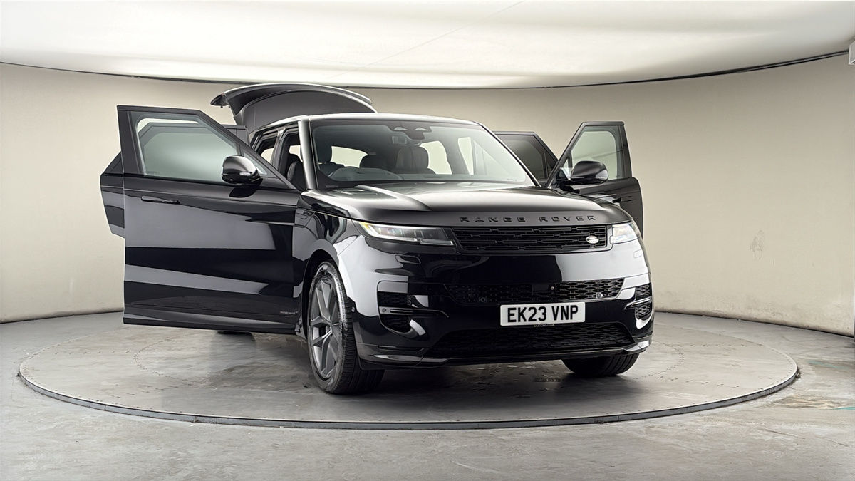 More views of Land Rover Range Rover Sport