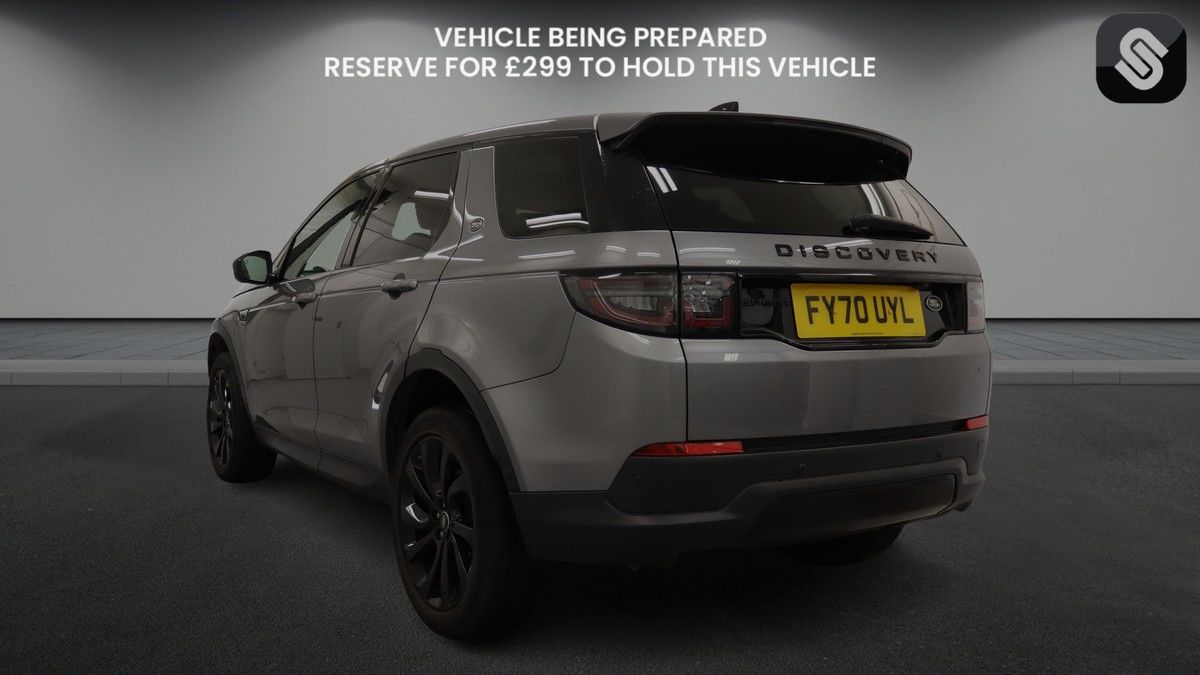 Land Rover Discovery Sport Image 3