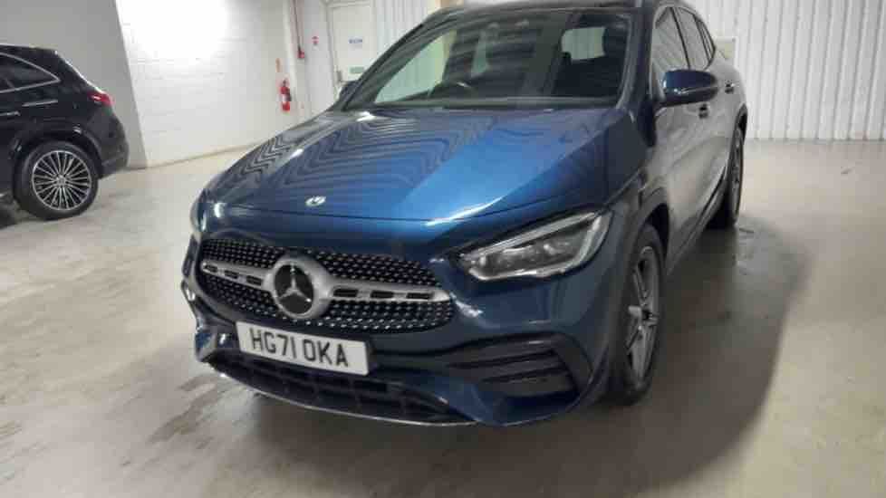 More views of Mercedes-Benz GLA