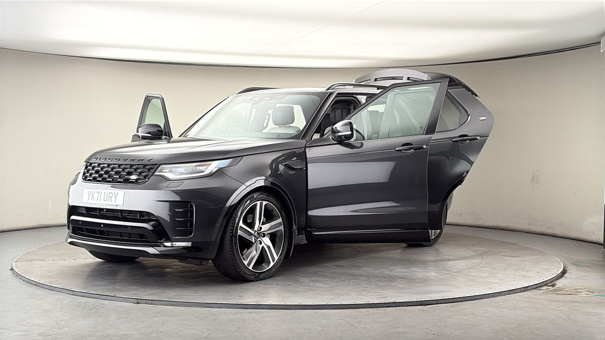 More views of Land Rover Discovery