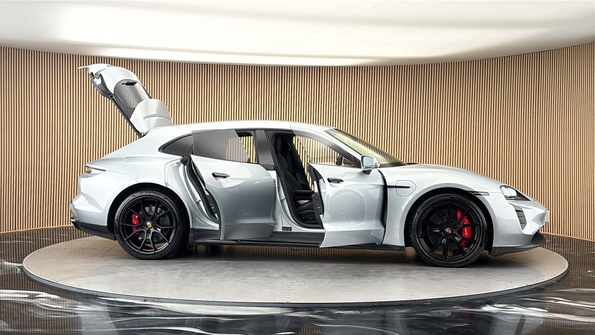 More views of Porsche Taycan