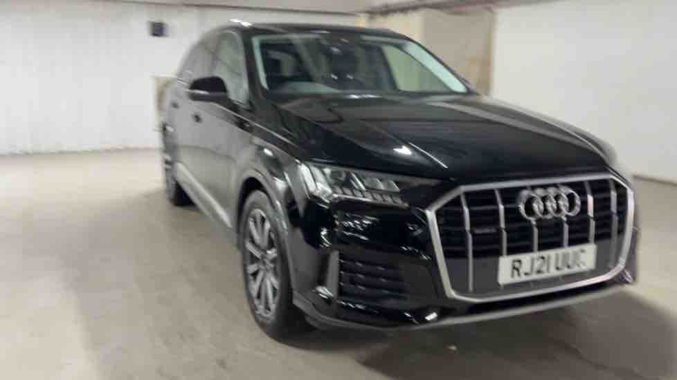 More views of Audi Q7