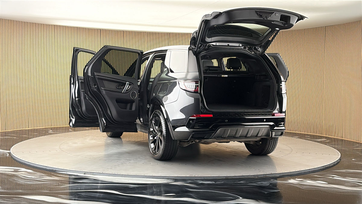 More views of Land Rover Discovery Sport