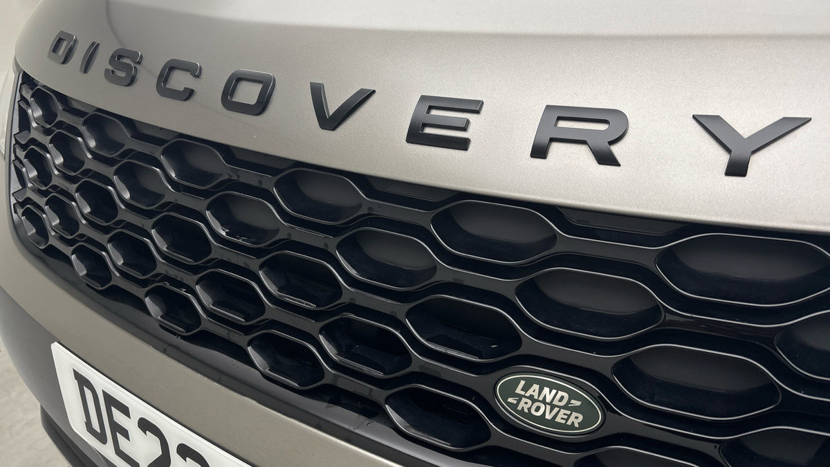 Land Rover Discovery Image 24