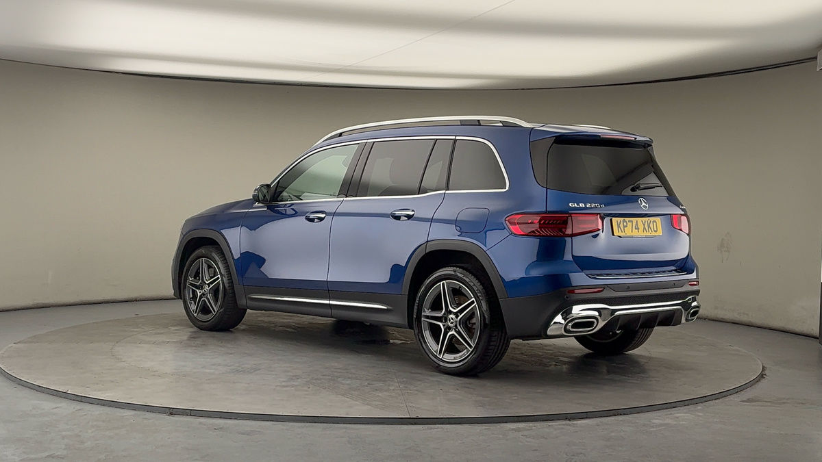 More views of Mercedes-Benz GLB