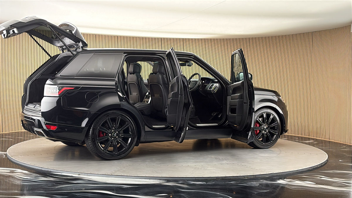 More views of Land Rover Range Rover Sport