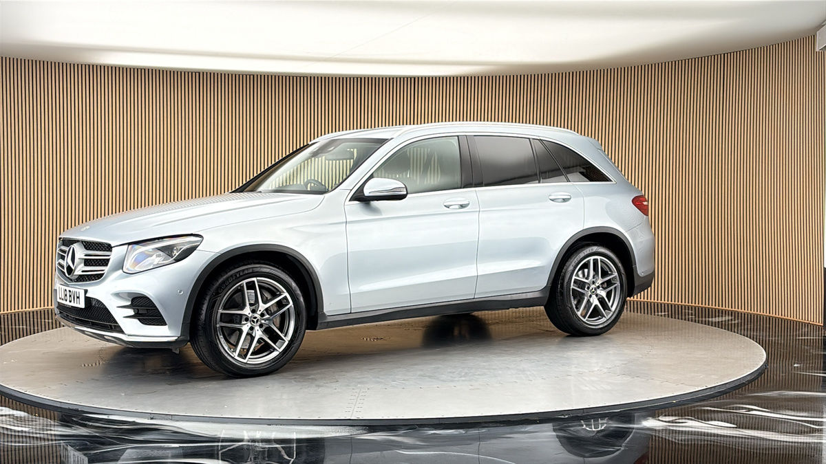 More views of Mercedes-Benz GLC
