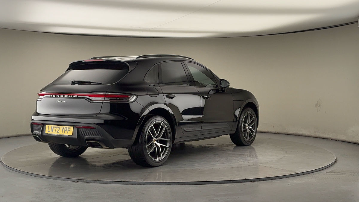 More views of Porsche Macan