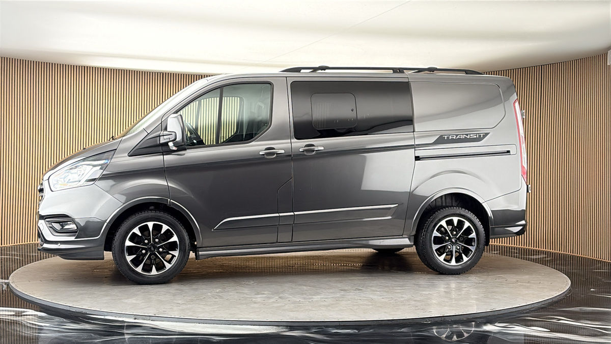 More views of Ford Transit Custom
