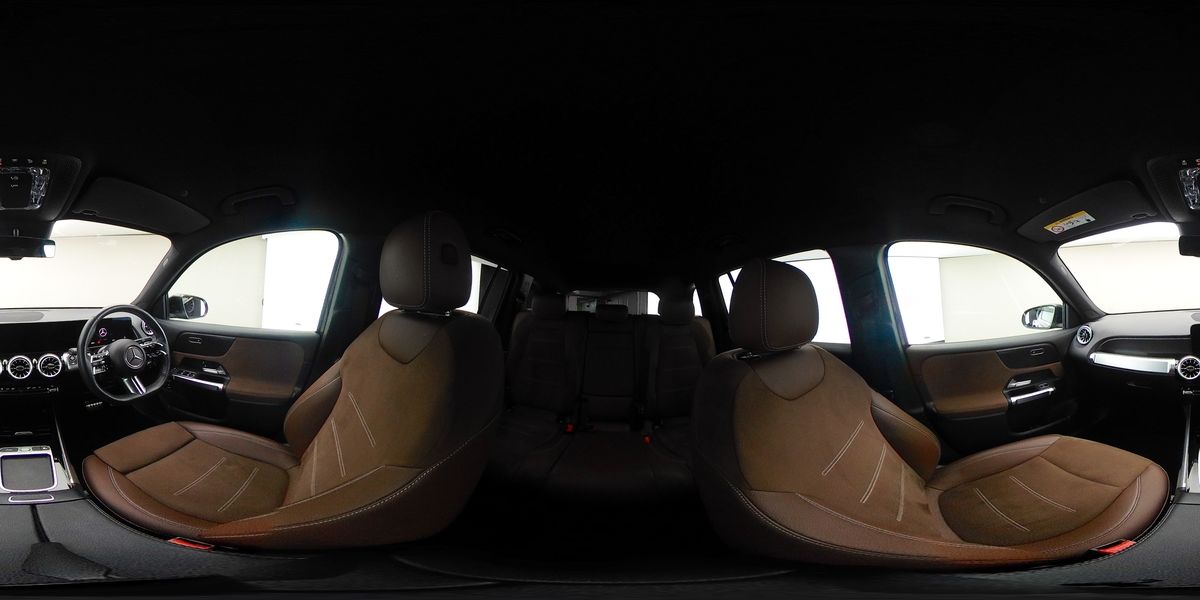 More views of Mercedes-Benz GLB