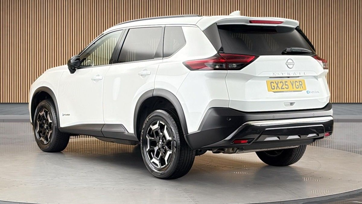 Nissan X-Trail Image 2