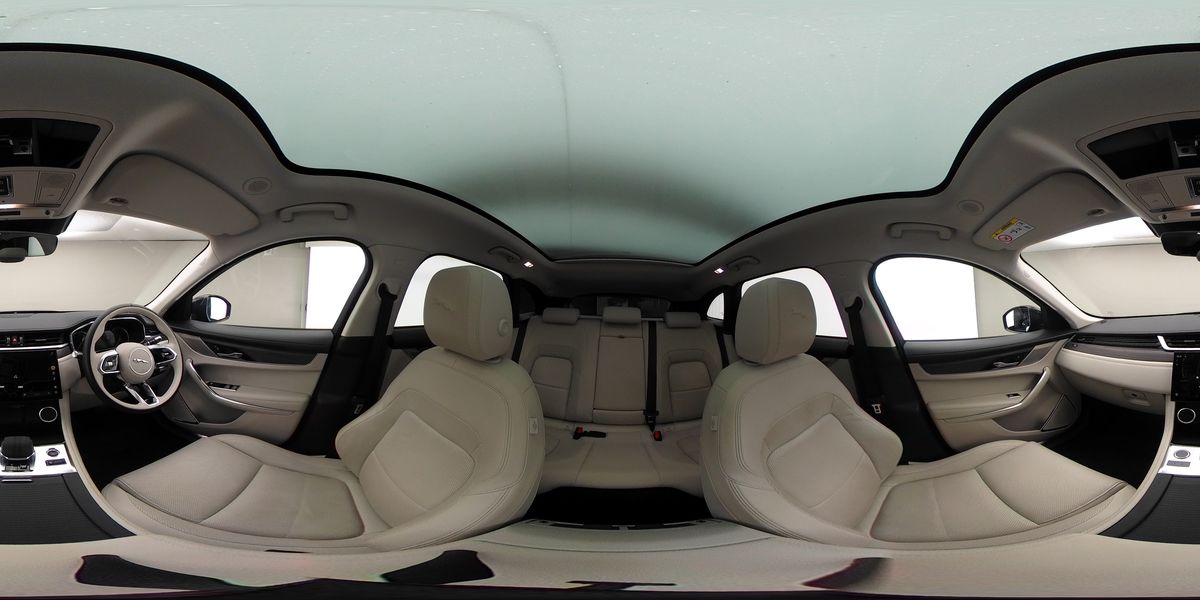 More views of Jaguar F-PACE