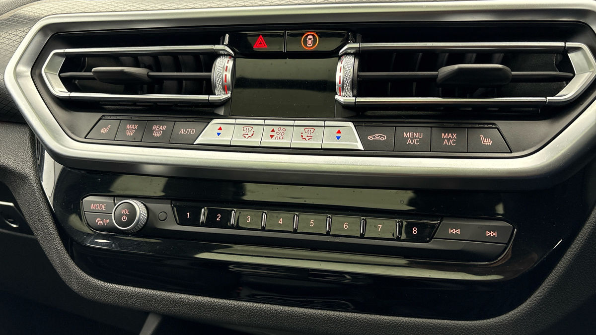 BMW iX3 Image 27