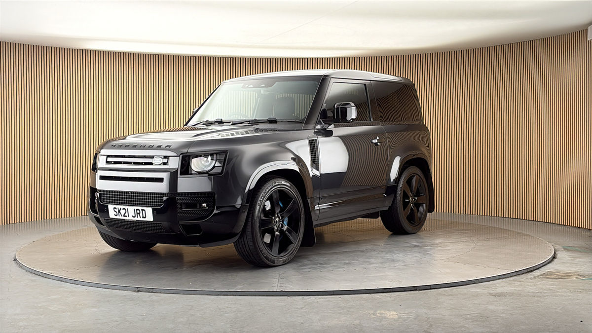 More views of Land Rover Defender 90