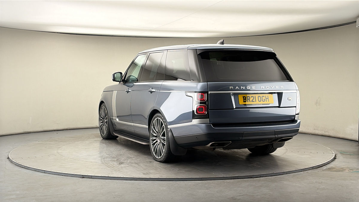 More views of Land Rover Range Rover