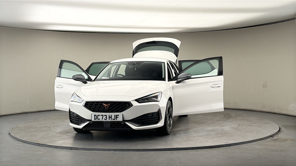 More views of CUPRA Leon