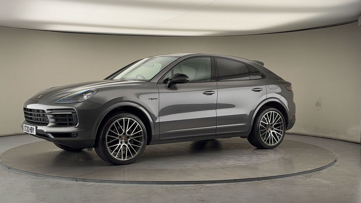 More views of Porsche Cayenne