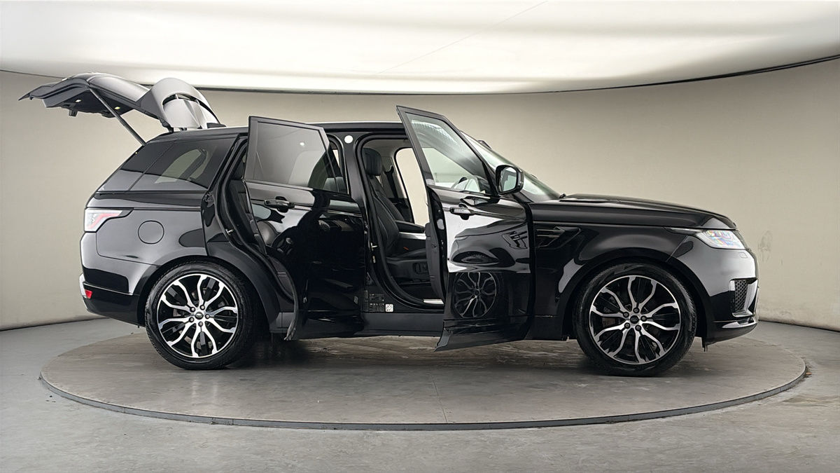 More views of Land Rover Range Rover Sport