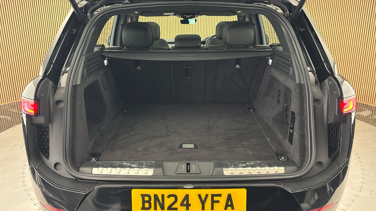 Land Rover Range Rover Sport Image 11