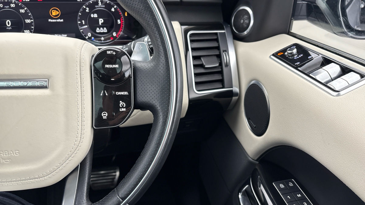 Land Rover Range Rover Sport Image 14