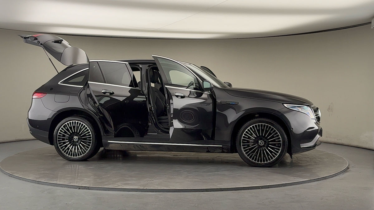 More views of Mercedes-Benz EQC