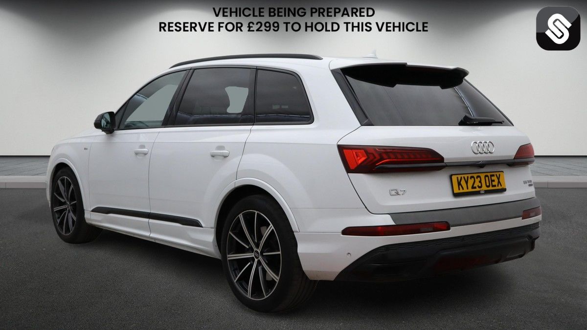 Audi Q7 Image 3