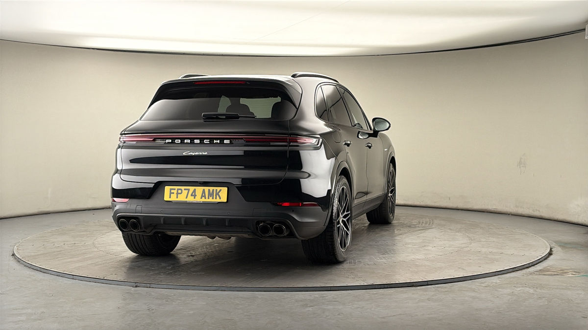 More views of Porsche Cayenne