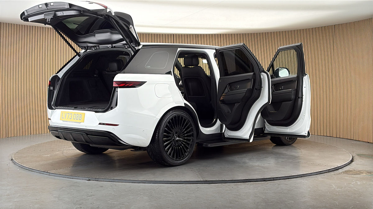 More views of Land Rover Range Rover Sport