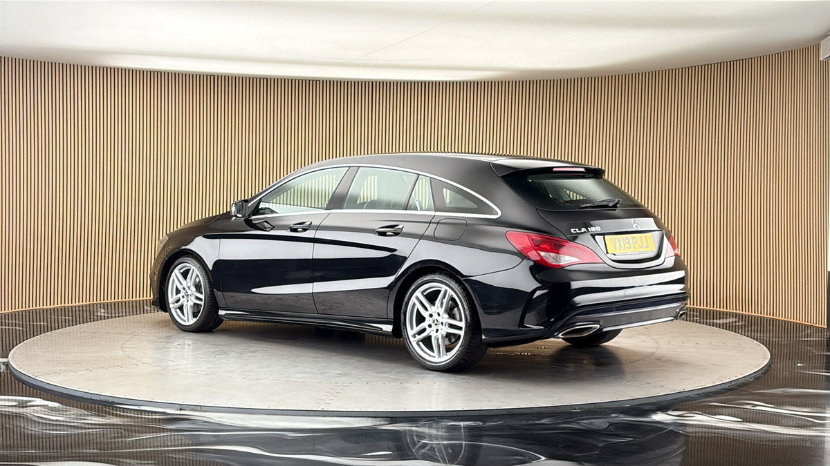 More views of Mercedes-Benz CLA
