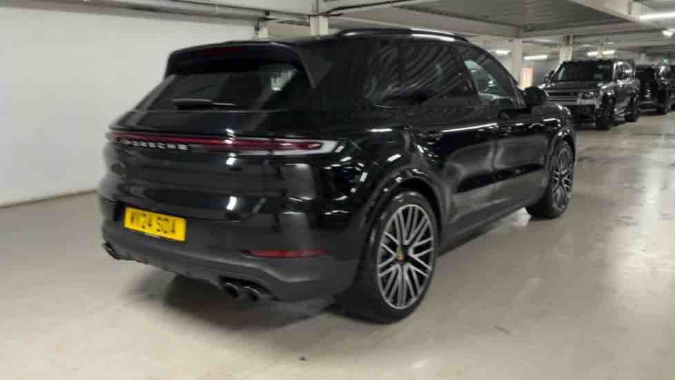 More views of Porsche Cayenne
