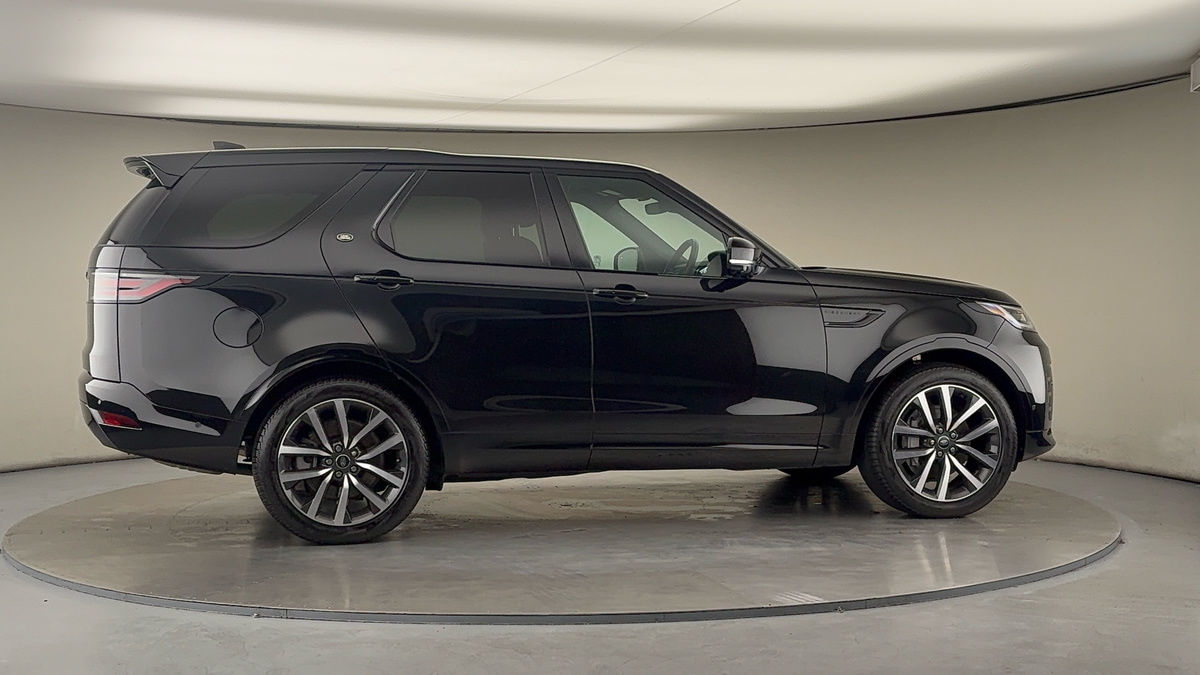 More views of Land Rover Discovery