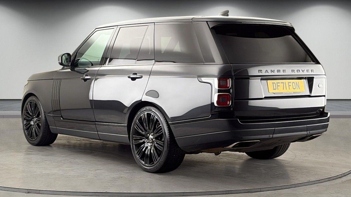 Land Rover Range Rover Image 2